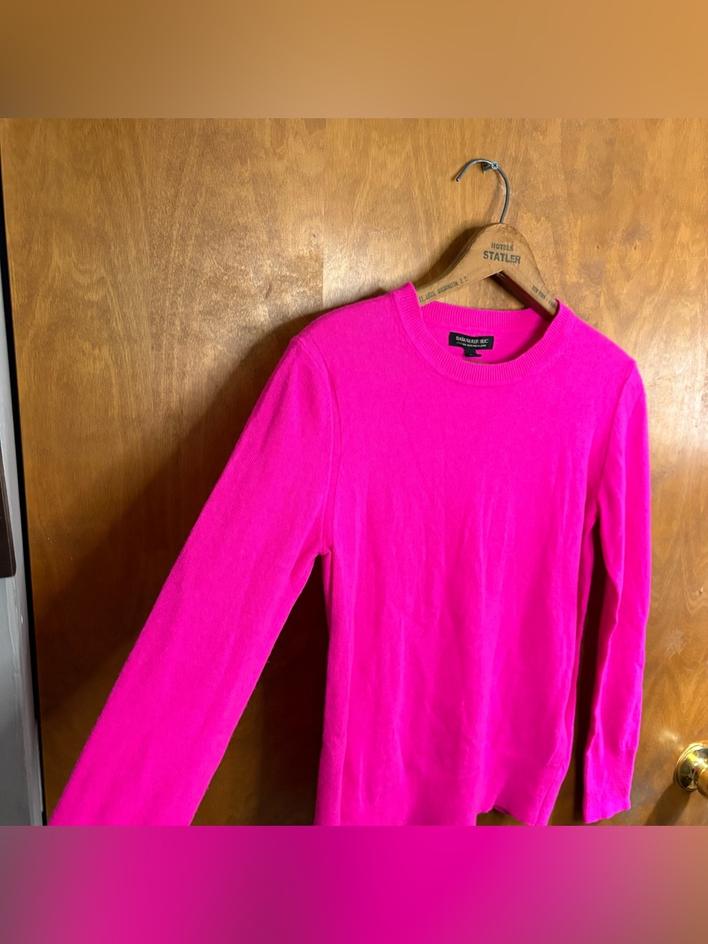 Banana Republic Hot Pink Merino Wool Sweater Small Preppy Office Work Academia - Picture 5 of 12